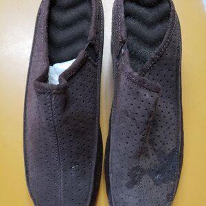 Woman's Brown Suede Clogs Size 6